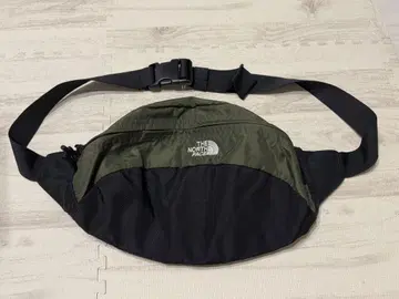 THE NORTH FACE 바디백 웨스트 파우치 올리브/블랙