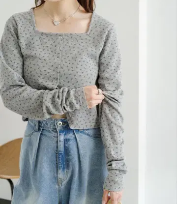 Kastane 미니 꽃무늬 스퀘어 서멀 가디건 그레이