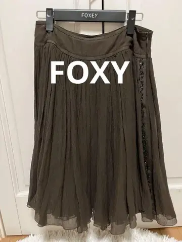 FOXEY 엘레강트한 실크 혼방 스팽글 장식 플레어 스커트 40