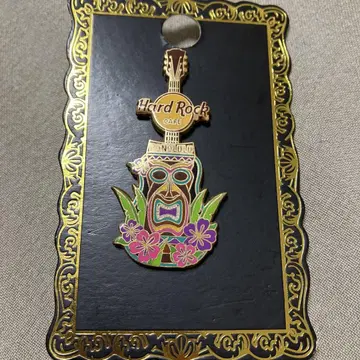 Hard Rock Tiki Guitar 핀 배지 한정판