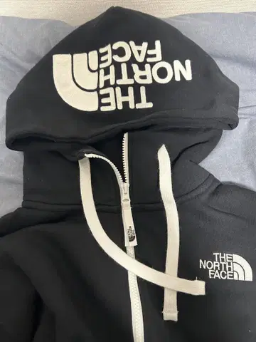 THE NORTH FACE 블랙 후드티 프론트 지퍼 포함 XL