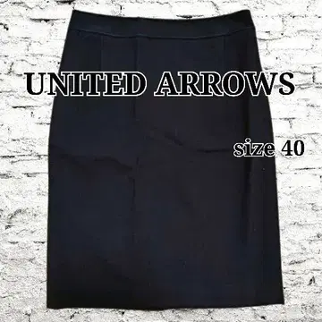 미사용 UNITED ARROWS 블랙 타이트 스커트