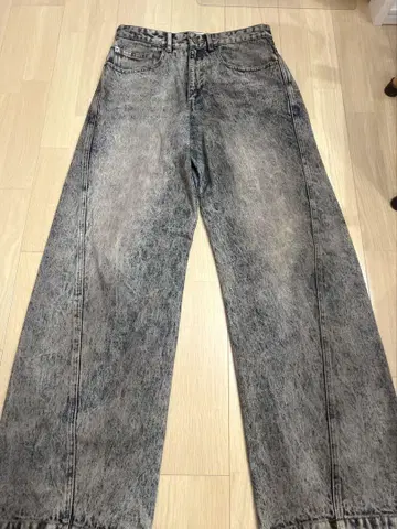 WYM LIDNM VINTAGE WASHED CURVED DENIM