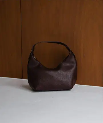하프문 원핸드백