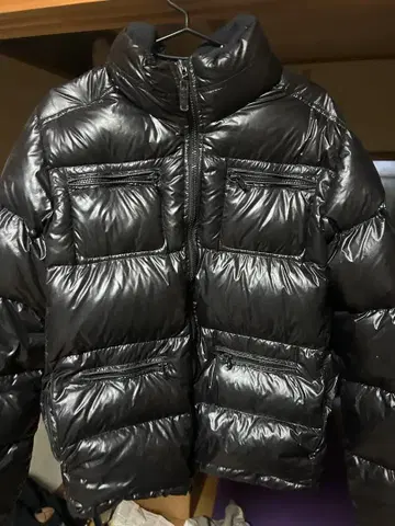 TATRAS 블랙 다운 자켓