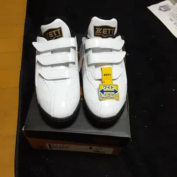 ZETT 트레이닝 슈즈 화이트