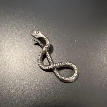 래리 스미스 스네이크 larry smith snake