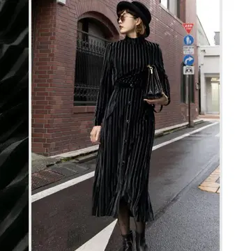 Tnewties 위층에서 나는 소리 벨벳 스트라이프 스커트