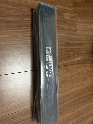 미세스 그린애플 WELTRAUM 포스터