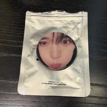 제로베이스원 zb1 서울콘 쿠션 캔뱃지 유진