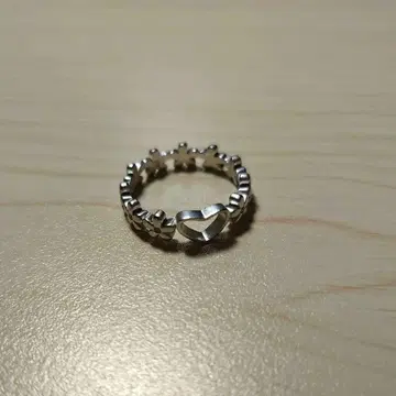 Flower Eternity Ring (Silver) [ Luxe ]