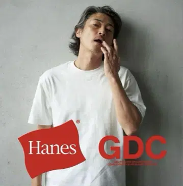 Hanes x GDC 시로 쿠로 2팩 화이트 블랙 티셔츠 블랙만