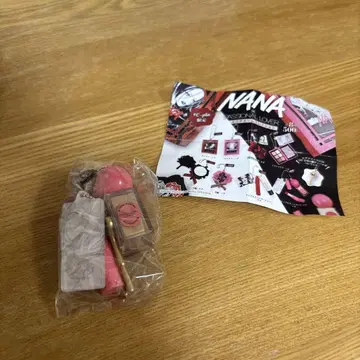 NANA 가챠가챠 하치 미니 참 컬렉션 레어 열쇠 포함 가샤폰