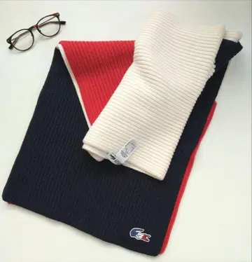 [ Lacoste ] 트리콜로르 대형 니트 스톨