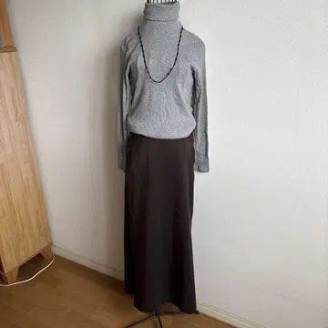 요건 레일 롱 랩 스커트 면/실크 브라운 M