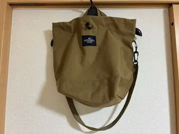 BAGS IN PROGRESS 백