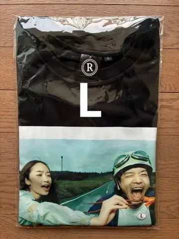 RADWIMPS 20주년 특별전 자켓 T셔츠 오카즈노고항 L