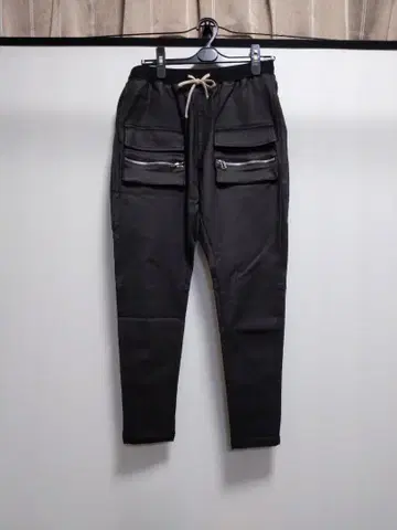 블랙 스키니 팬츠 M 사이즈