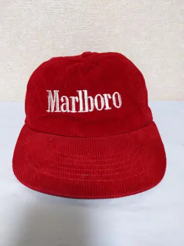 Marlboro 빨간색 코듀로이 캡