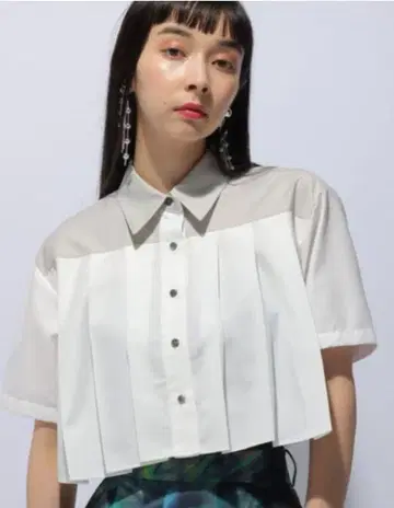HARE 플리츠 숏 셔츠