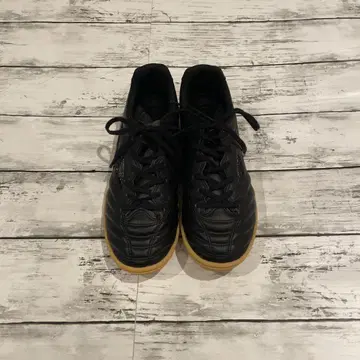 미즈노 모나르시다 네오 실내 신발 블랙