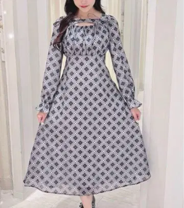 evelyn 에블린 오리지널 하트 체크 원피스 블랙