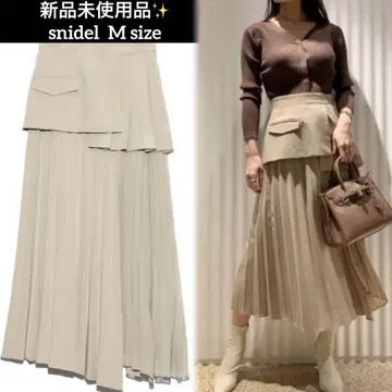 새상품 스나이델 스위칭 플리츠 스커트 비대칭 snidel