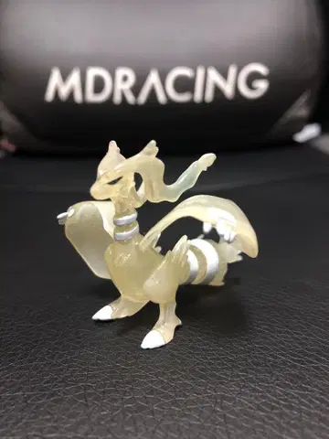 레시라무 클리어 몬코레 초기 포켓몬 피규어 극장 한정판 Ver.