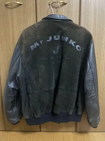 Mr. JUNKO 스웨이드 가죽 바시티 자켓