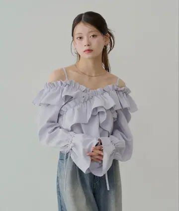 chico 2way 크로스 프릴 디자인 블라우스 블루