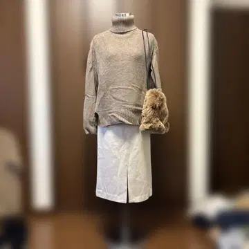 완판템 SPICK AND SPAN 40 사이즈 울 100% 타이트 SK