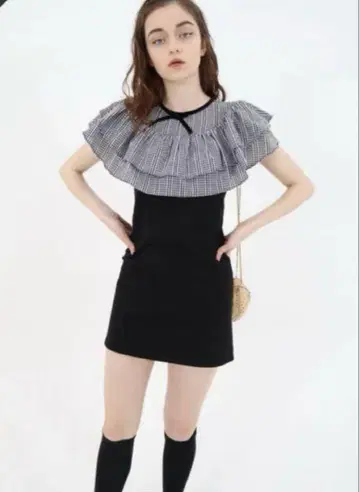 epine 에피 프릴 미니 원피스 깅엄 체크 반팔