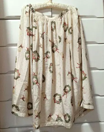 핑크하우스 스커트 크리스마스 리스