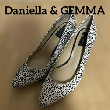 Daniella & GEMMA 펌프스