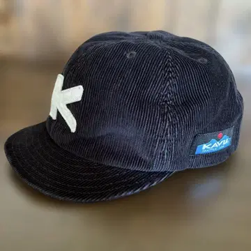 KAVU 블랙 코듀로이 캡