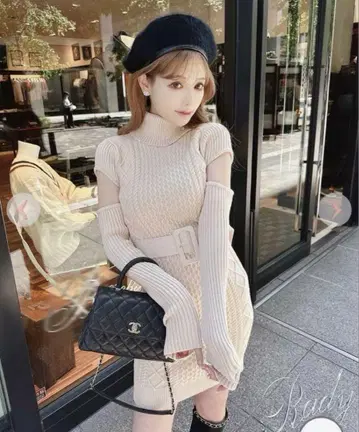 [ 새상품급 ] Rady 암워머 포함 니트 원피스