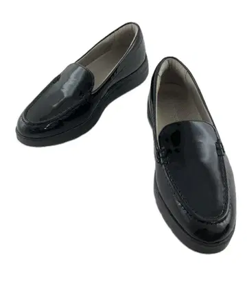 컨디션 최상 ROCKPORT 락포트 로퍼 22cm 에나멜