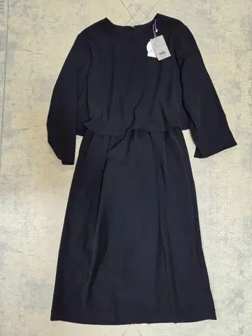 새상품 LEPSIM 롱 원피스 블랙 M