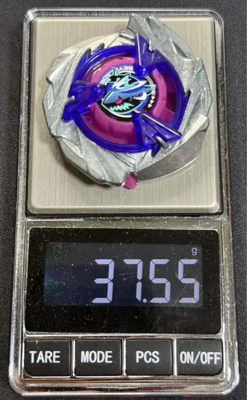 베이블레이드 X 샤크 스케일 4-50 중량 37.55g 블레이드만