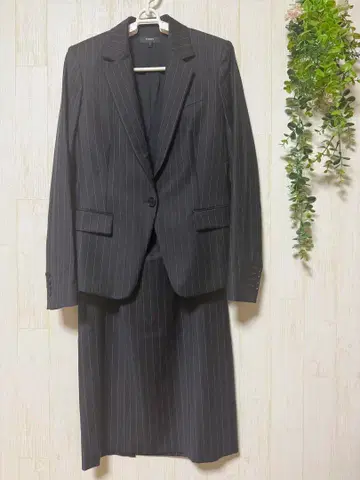 Theory 스트라이프 스커트 수트 사이즈 0