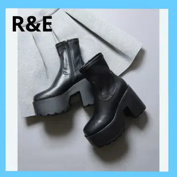 R&E 새상품급 통굽 몰드 밑창 숏부츠 블랙