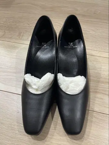 Wacoal 블랙 스퀘어토 펌프스