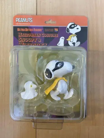 스누피 peanuts 메디콤토이 할로윈 피규어