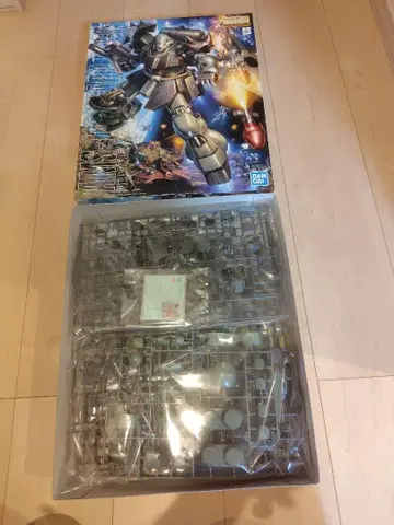 기라 도가 (1/100 스케일 MG 역습의 샤아 기동전사 건담)