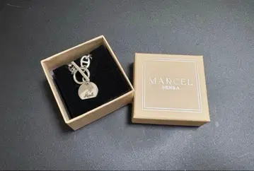 우라시마사카타센 센라 MARCEL 목걸이