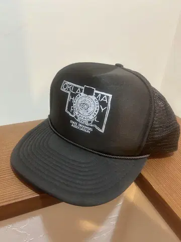 빈티지 메쉬 캡 브라운
