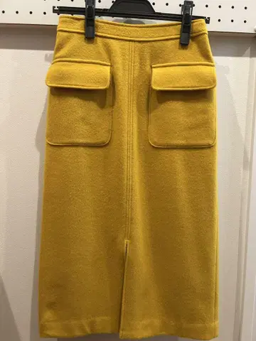 스픽 앤 스팬 타이트 스커트