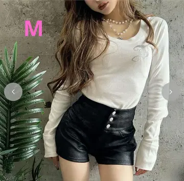 아베일 M 사이즈 블랙 하이웨스트 숏팬츠 SUREVE x Shoko