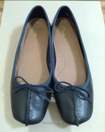 Clarks Freckle Ice 프레클 아이스 네이비 가죽