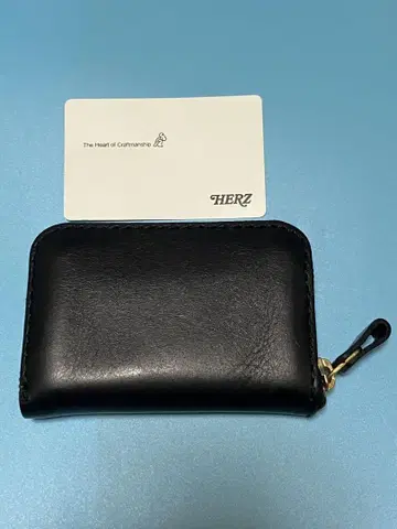 HERZ 지갑 블랙 컴팩트 라운드 지퍼